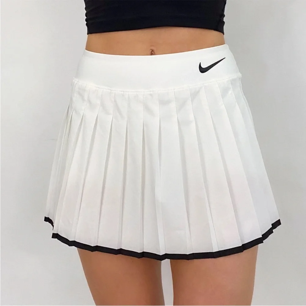 NIKE DRI FIT Pleated Tennis Skort White Black Size Large